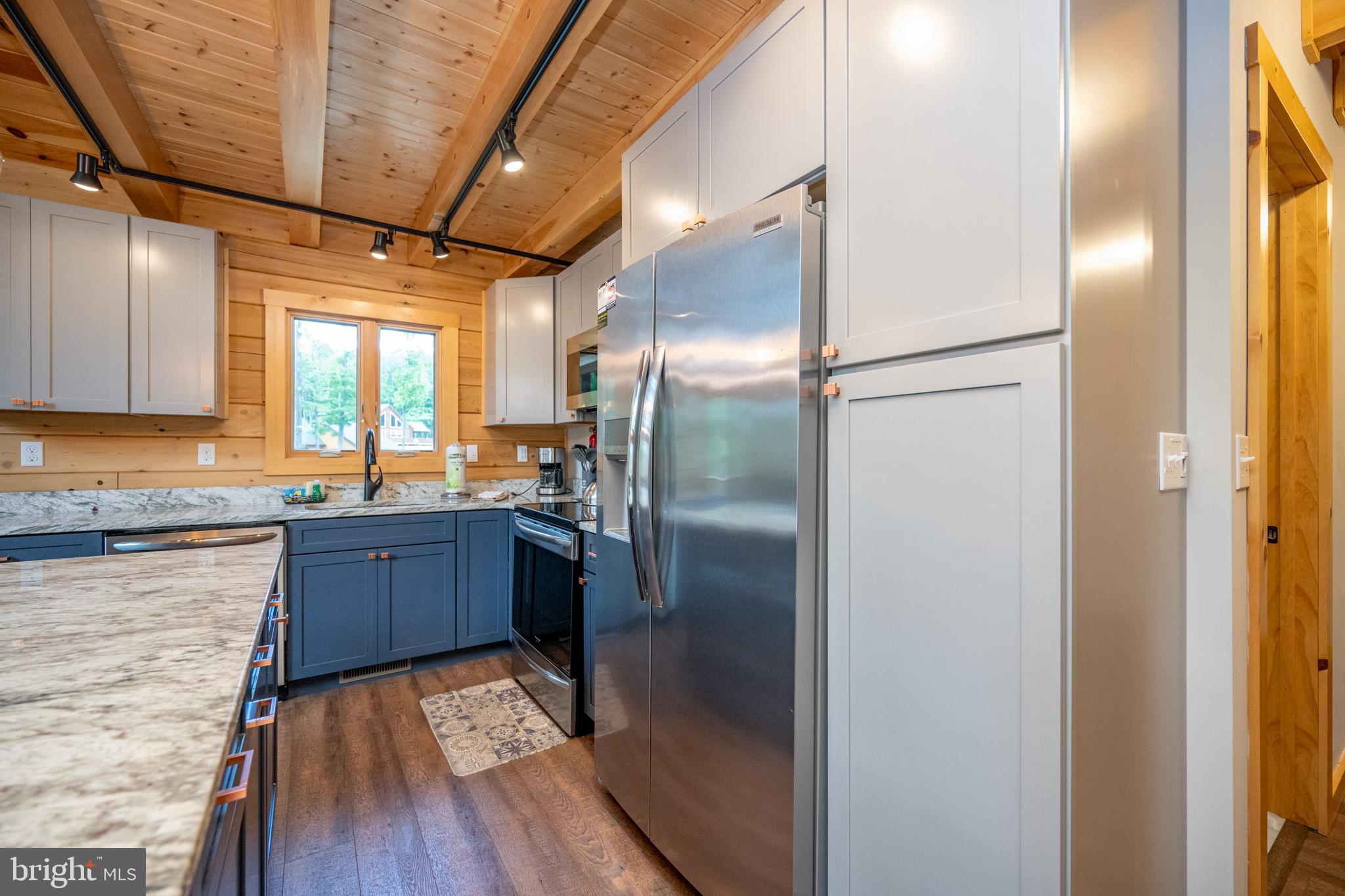 NORTH CAMP - Residential