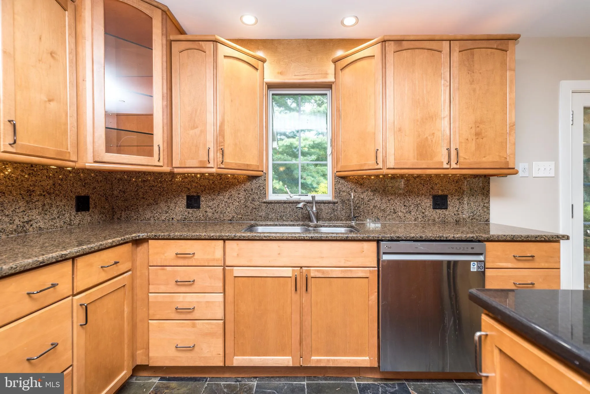 Conshohocken, Pennsylvania 19428, United States, 3 Bedrooms Bedrooms, ,3 BathroomsBathrooms,Residential,Active,178867