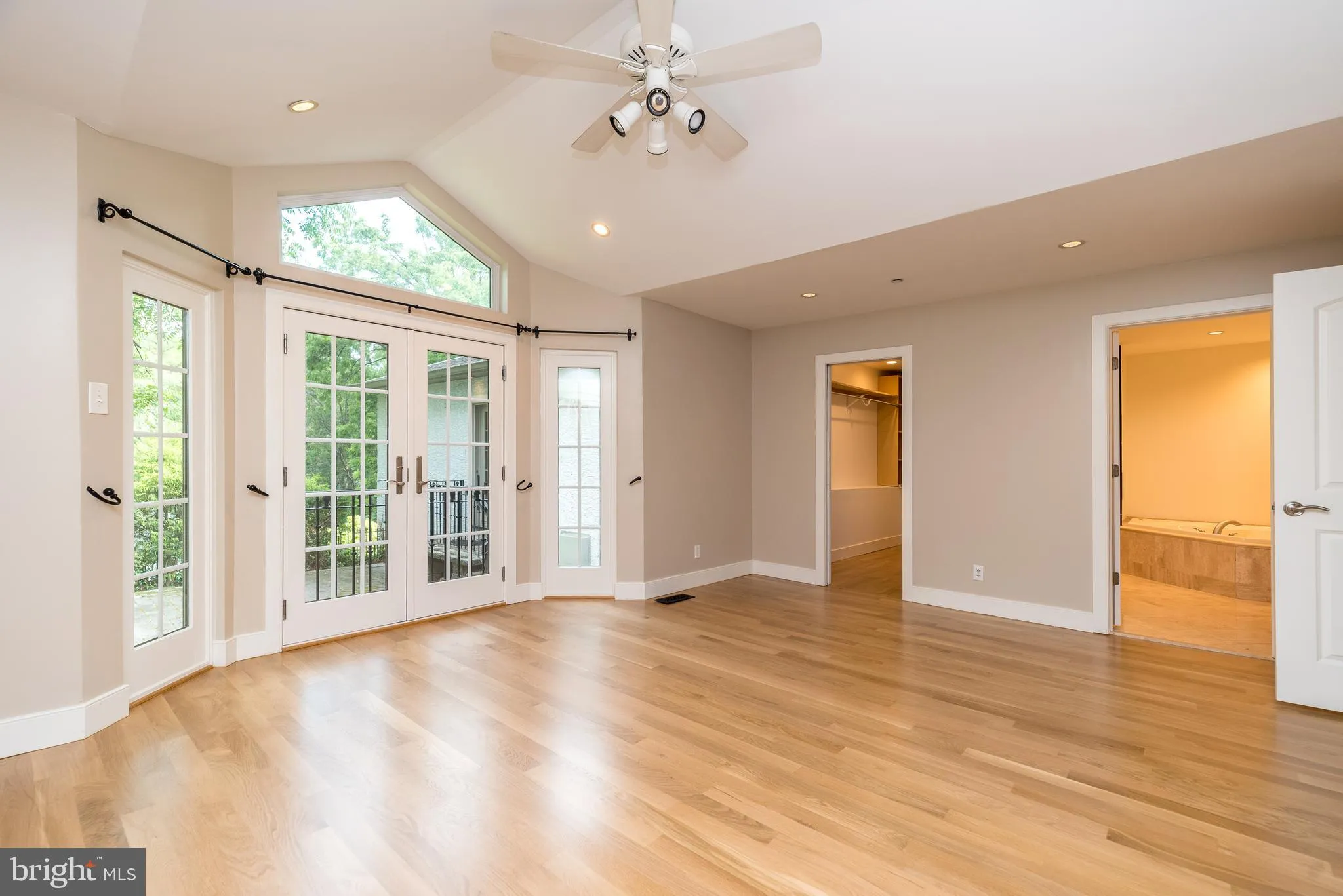 Conshohocken, Pennsylvania 19428, United States, 3 Bedrooms Bedrooms, ,3 BathroomsBathrooms,Residential,Active,178867