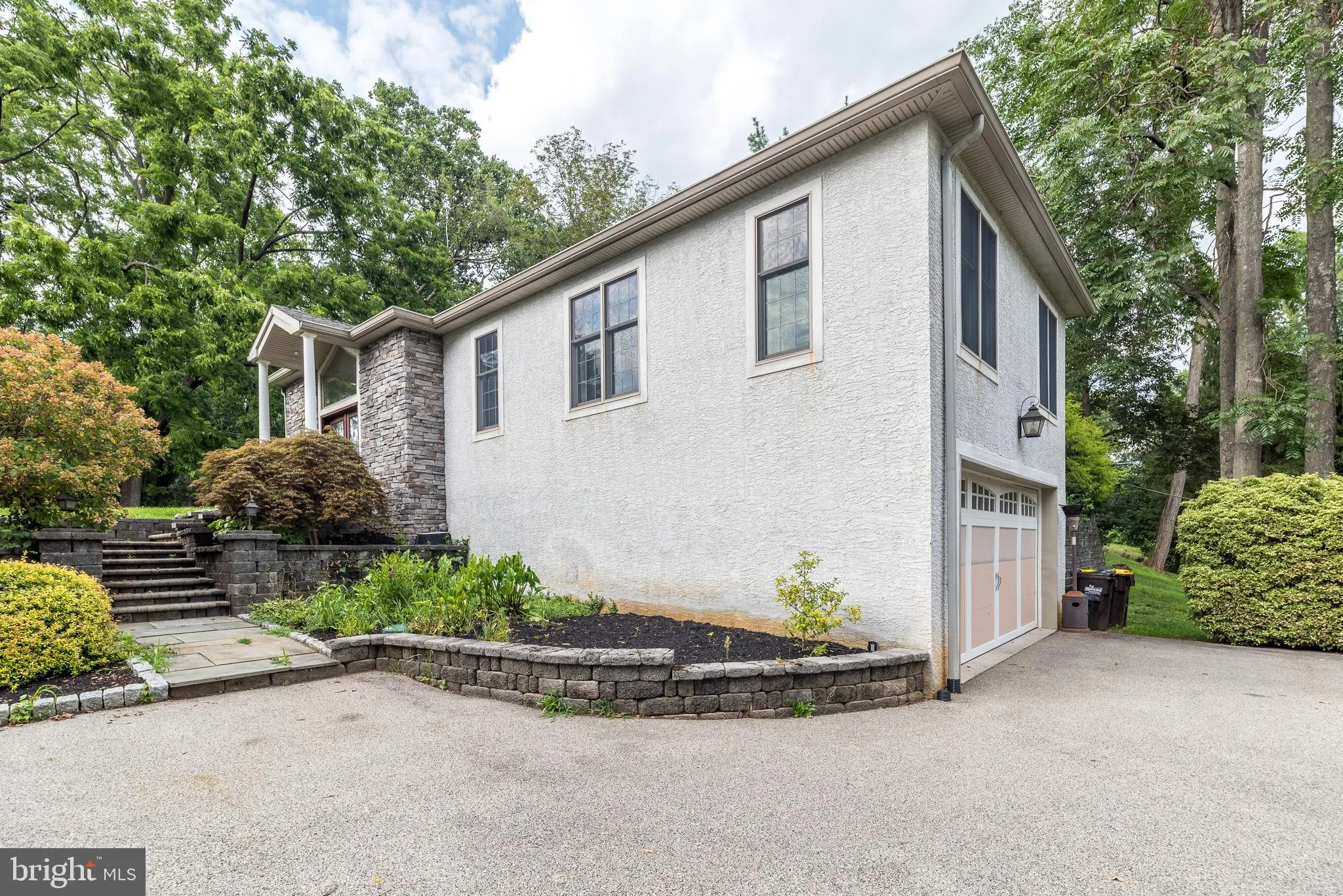 Conshohocken, Pennsylvania 19428, United States, 3 Bedrooms Bedrooms, ,3 BathroomsBathrooms,Residential,Active,178867