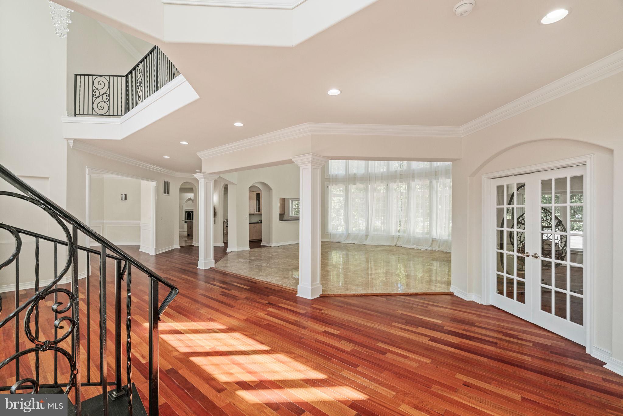 FAIRFAX STATION - Residential