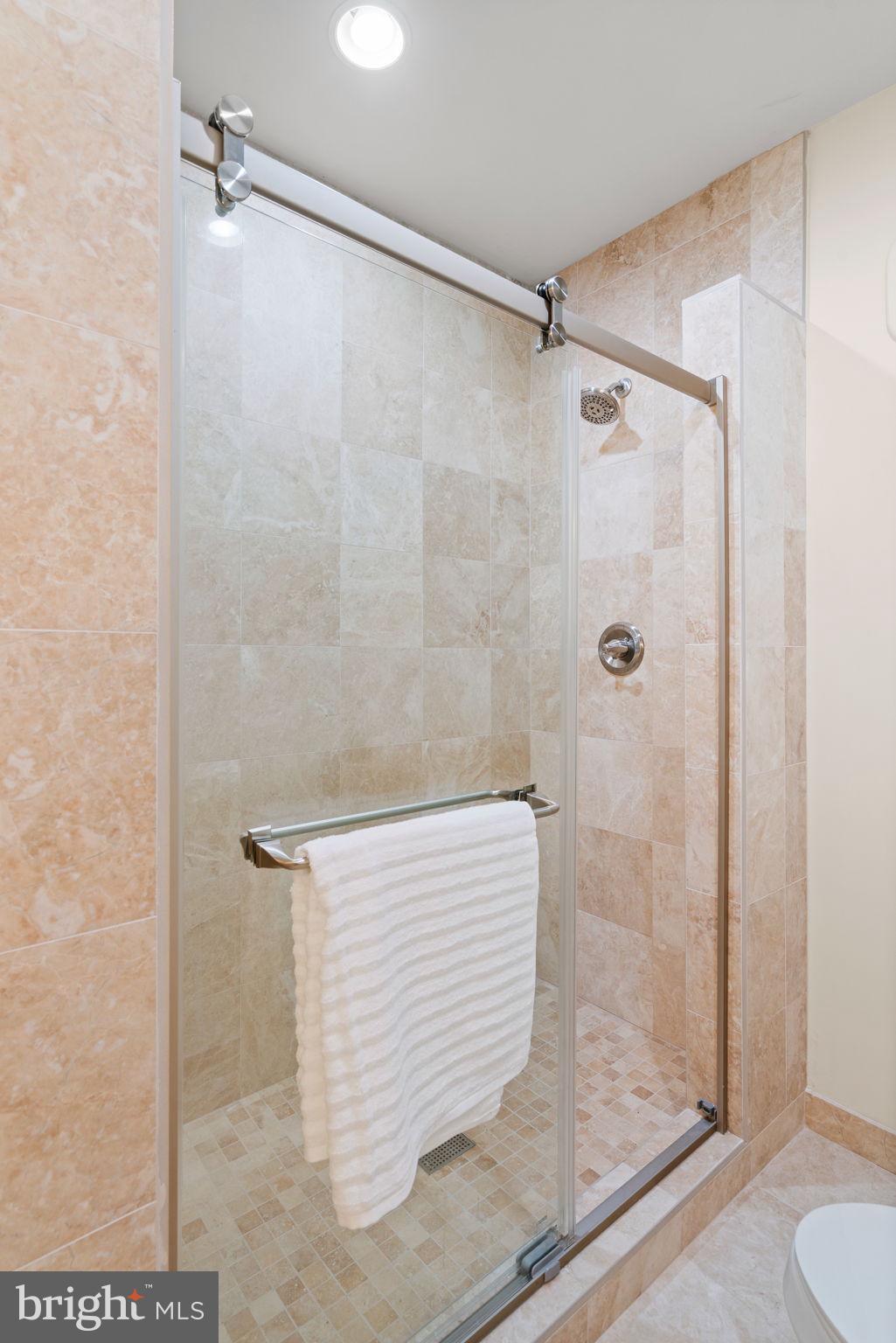 FAIRFAX STATION - Residential