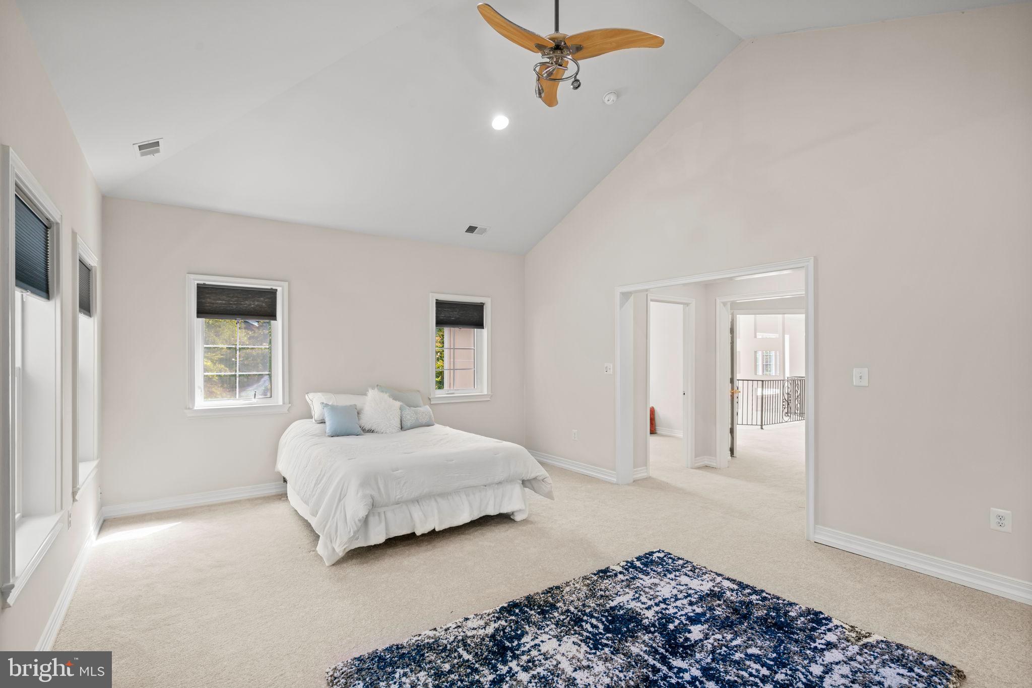 FAIRFAX STATION - Residential