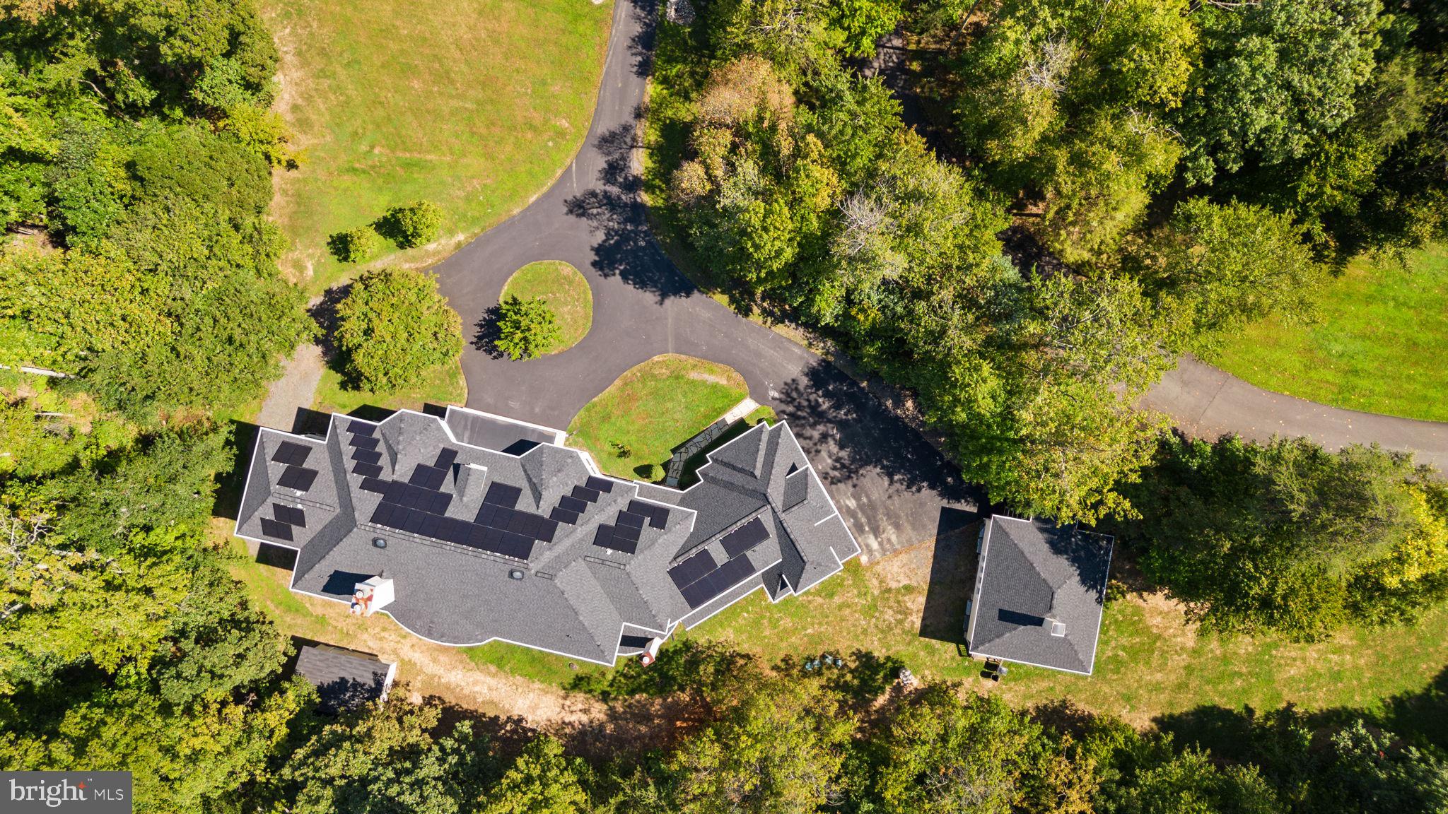 FAIRFAX STATION - Residential