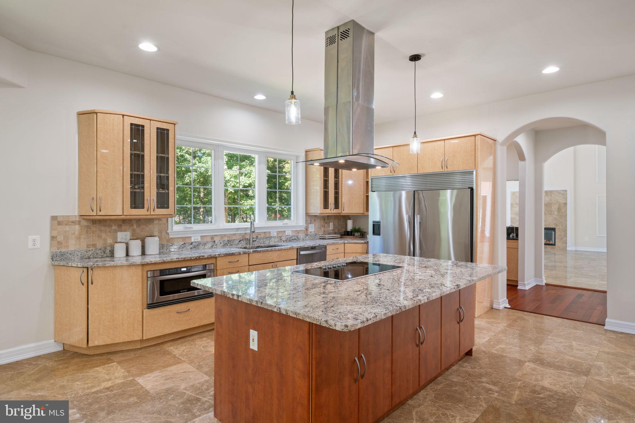 FAIRFAX STATION - Residential