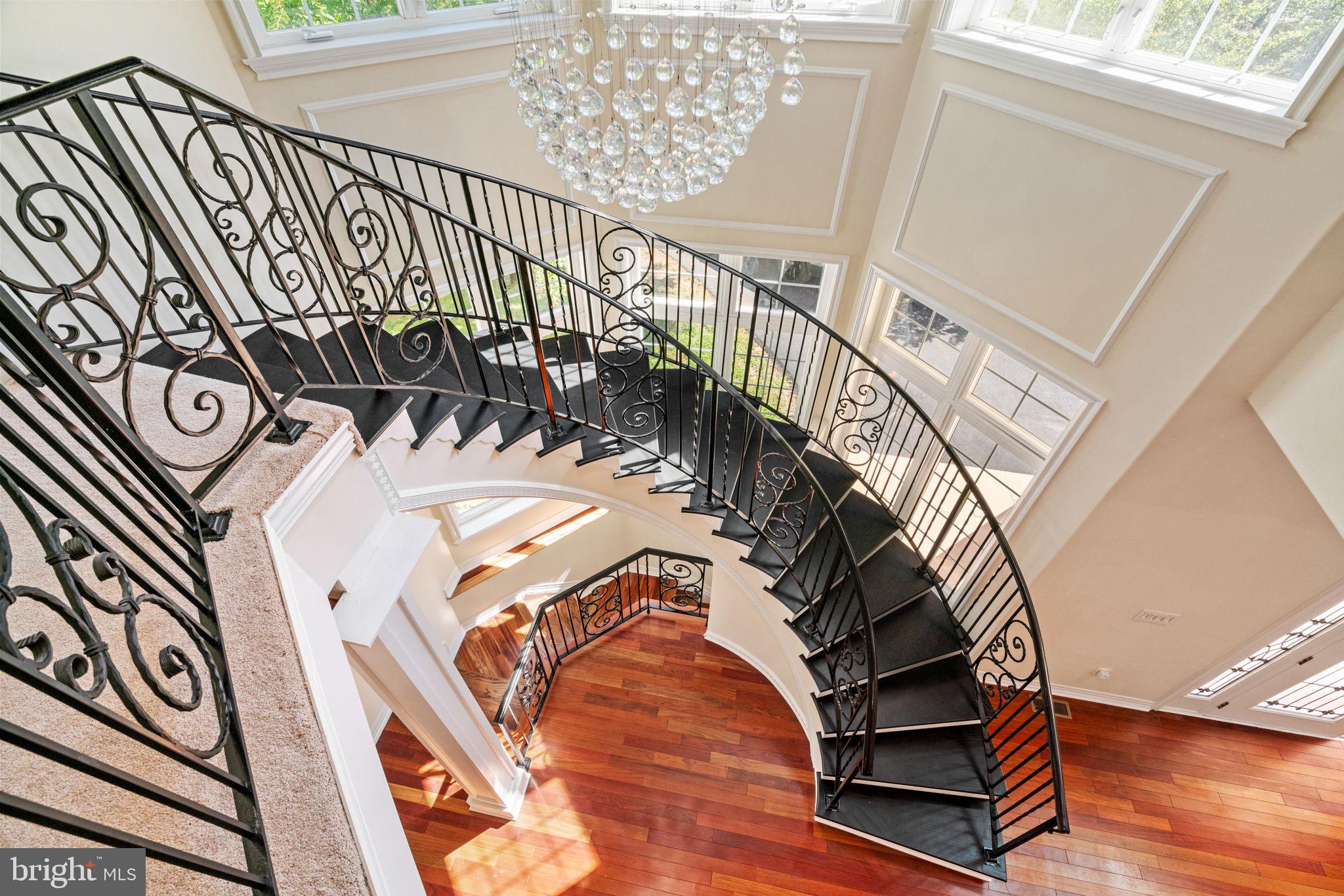 FAIRFAX STATION - Residential