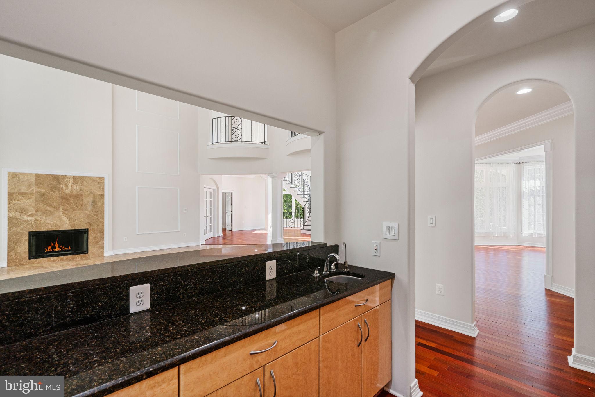 FAIRFAX STATION - Residential