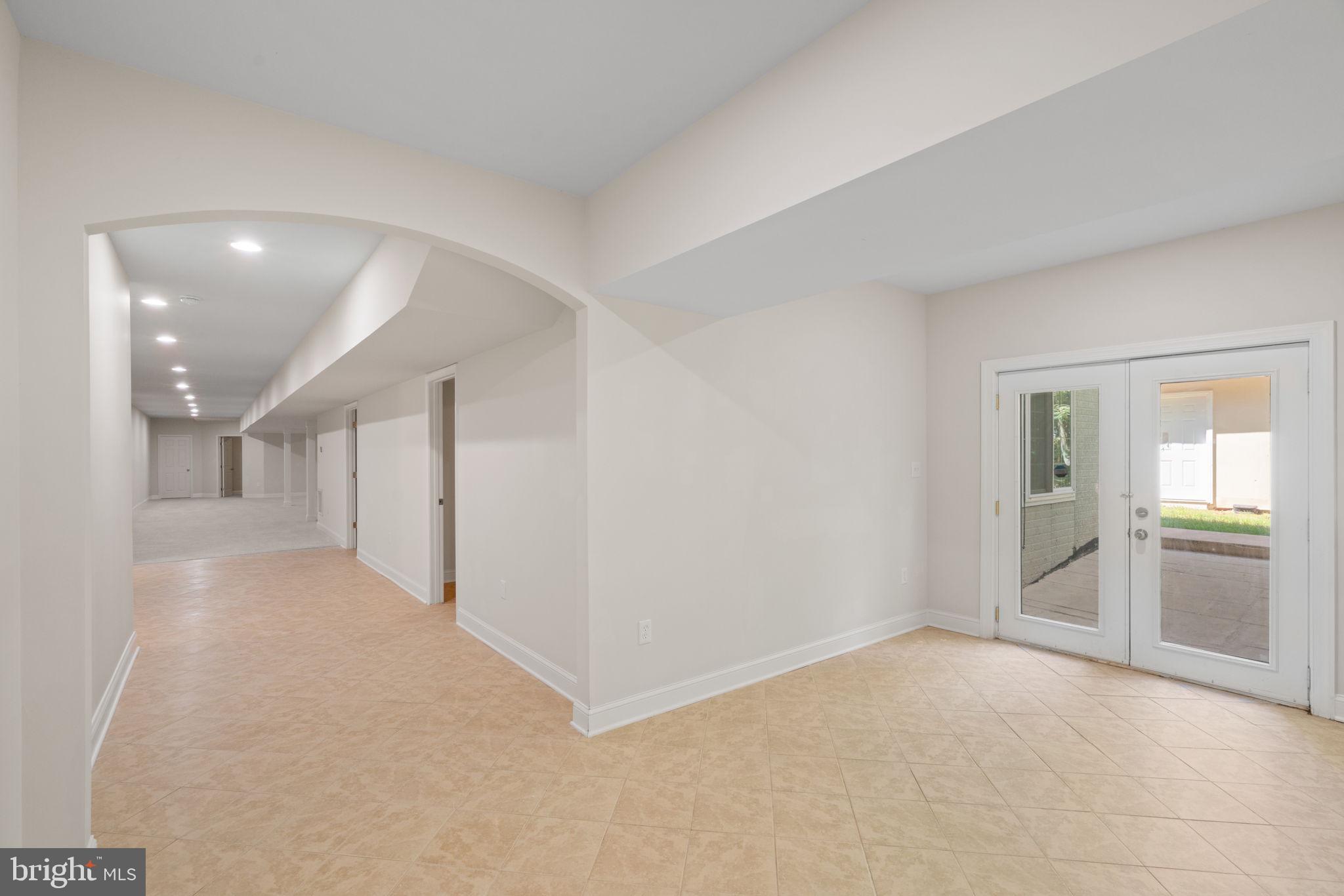 FAIRFAX STATION - Residential