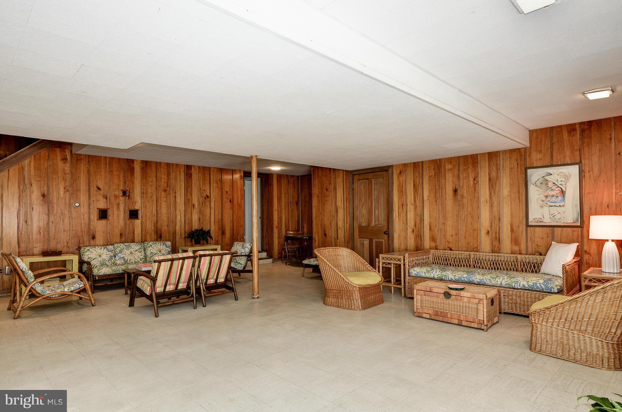 BERKLEY - Residential