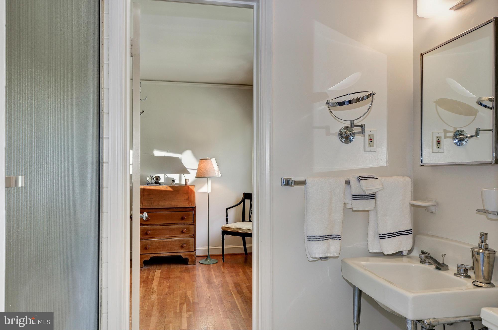 BERKLEY - Residential