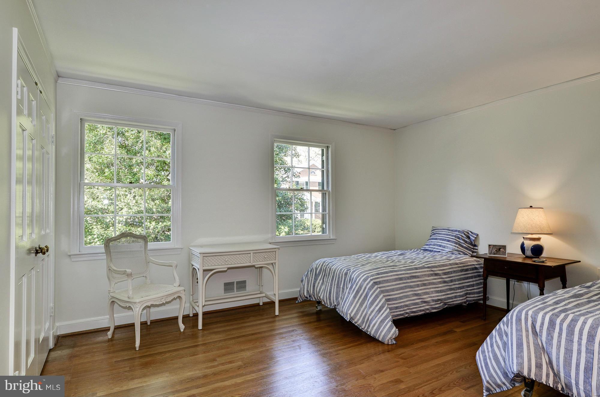 BERKLEY - Residential
