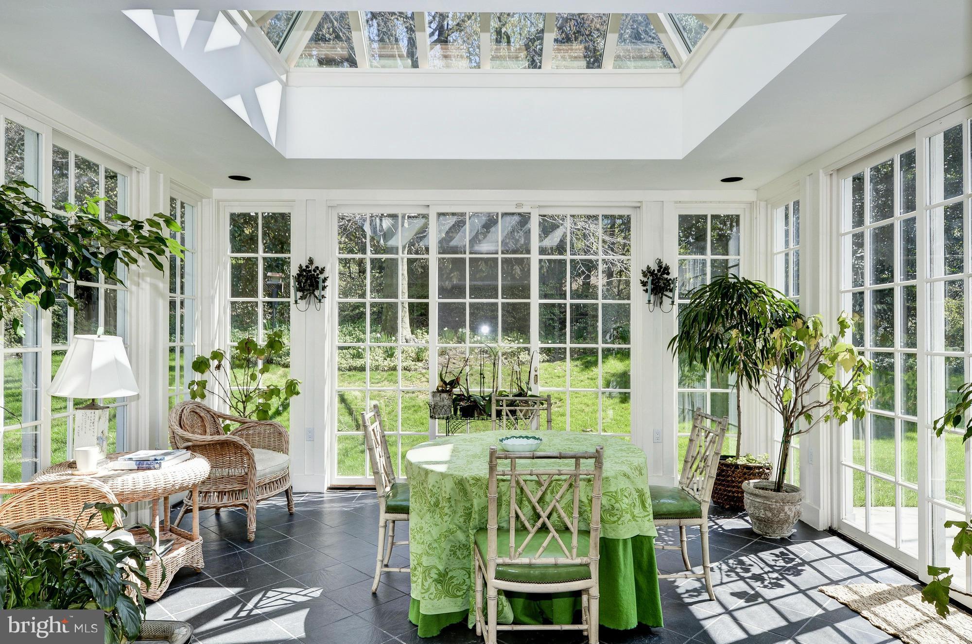 BERKLEY - Residential