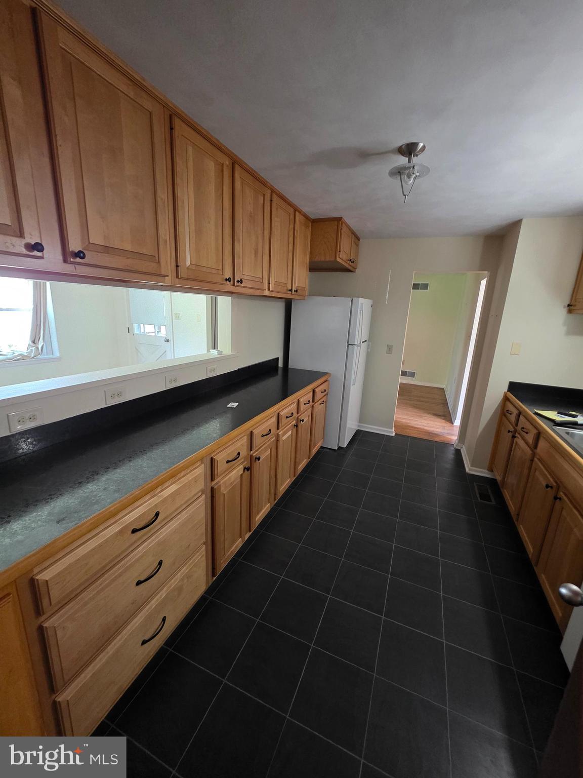 DEVON MANOR - Residential