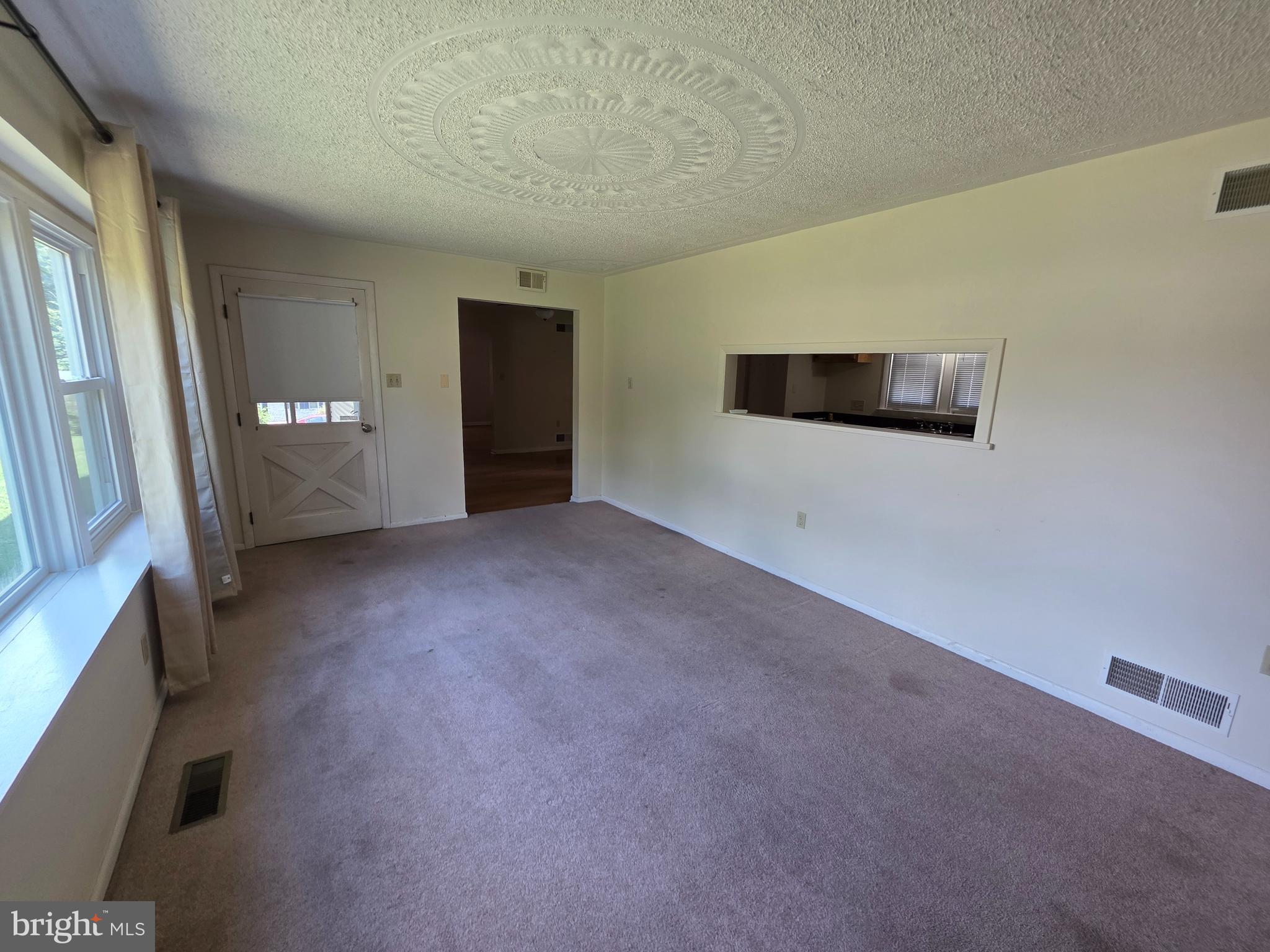 DEVON MANOR - Residential