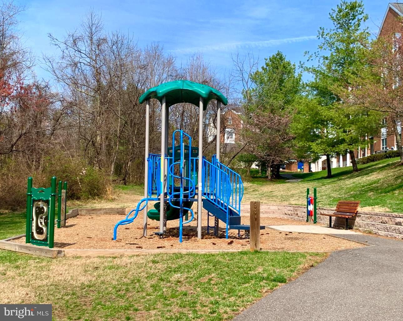 FIELDSTONE AT RIVER HILL - Residential