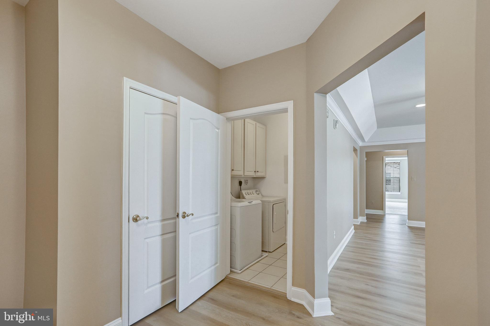 FIELDSTONE AT RIVER HILL - Residential