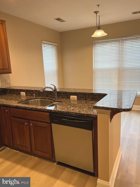 FIELDSTONE AT RIVER HILL - Residential