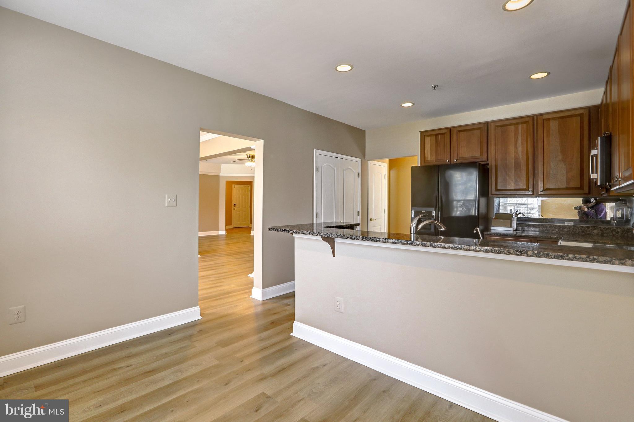 FIELDSTONE AT RIVER HILL - Residential