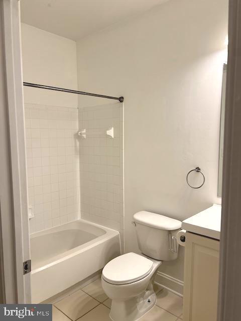 FIELDSTONE AT RIVER HILL - Residential