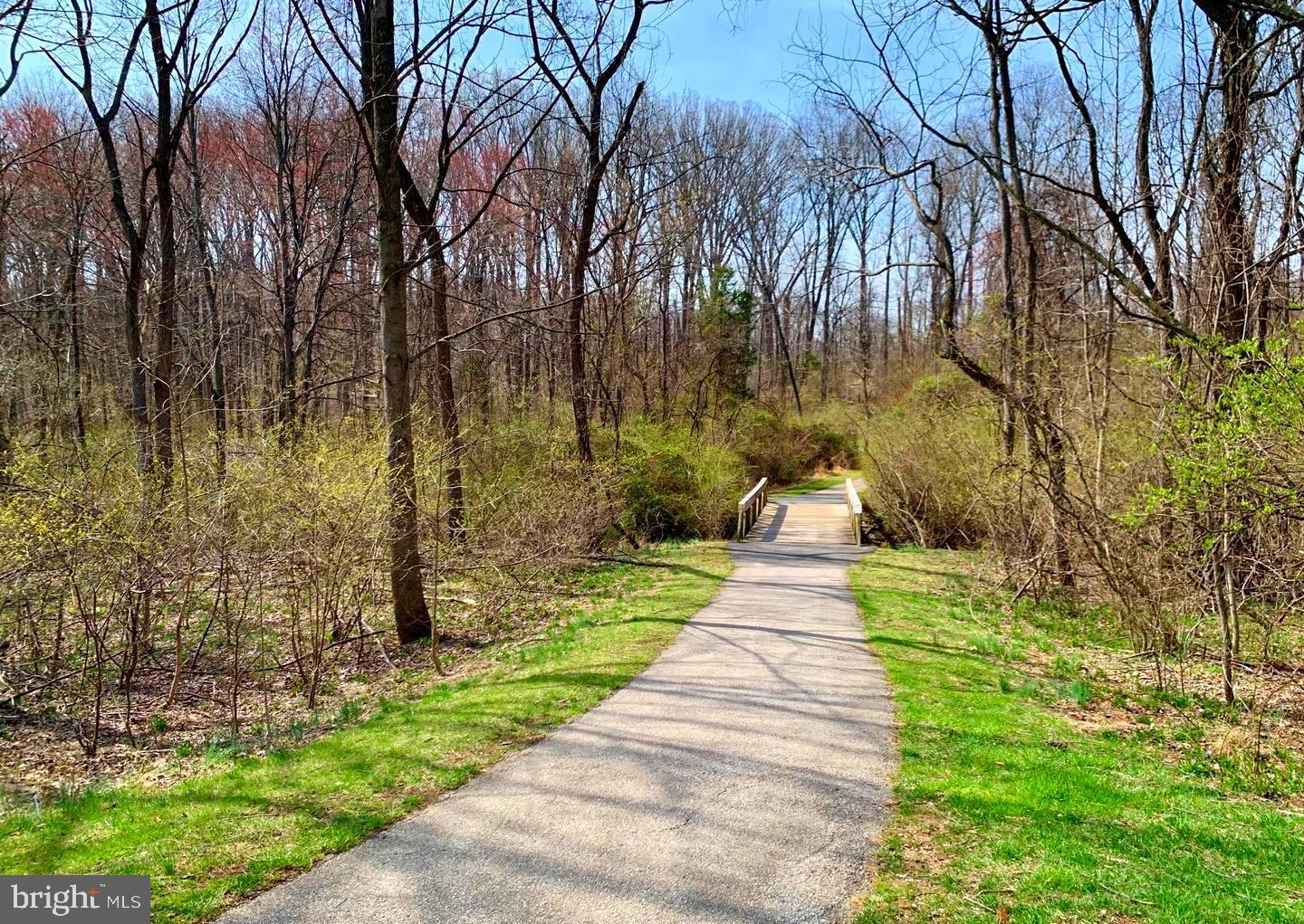 FIELDSTONE AT RIVER HILL - Residential