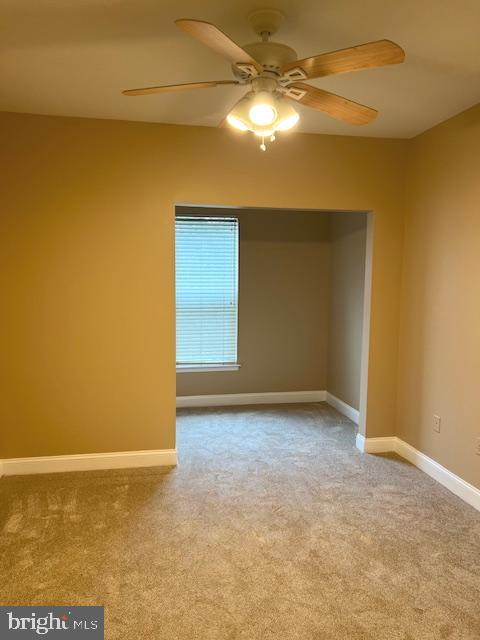 FIELDSTONE AT RIVER HILL - Residential