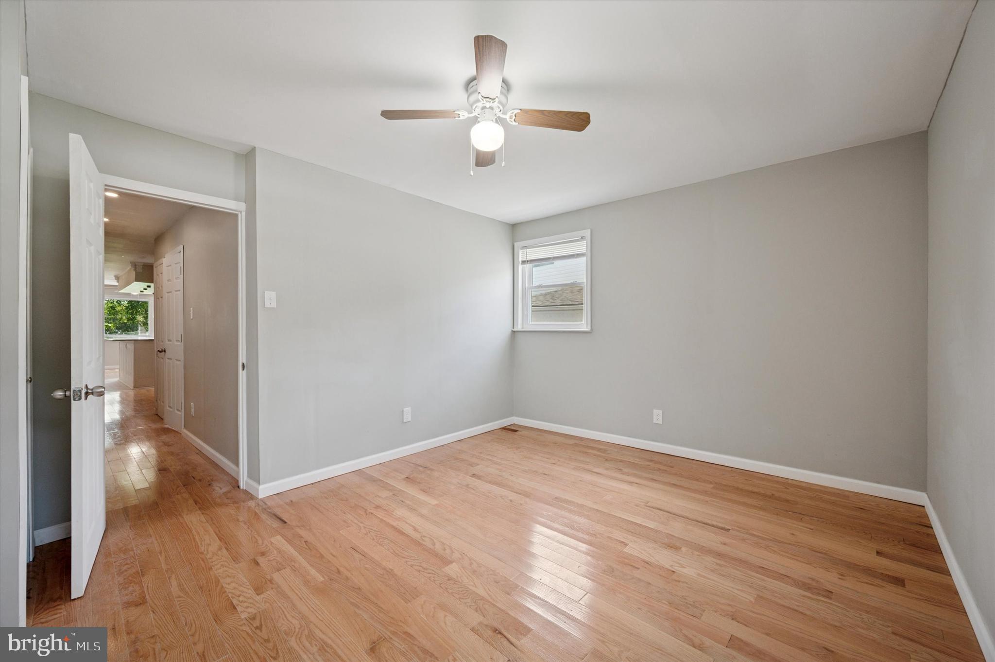 FOX CHASE - Residential