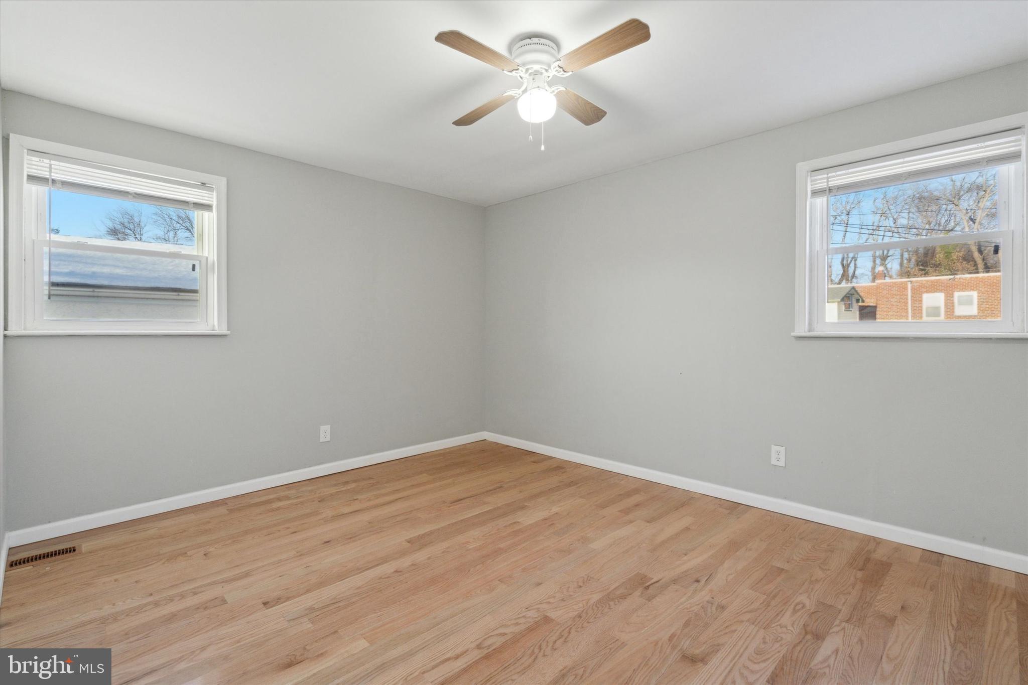 FOX CHASE - Residential