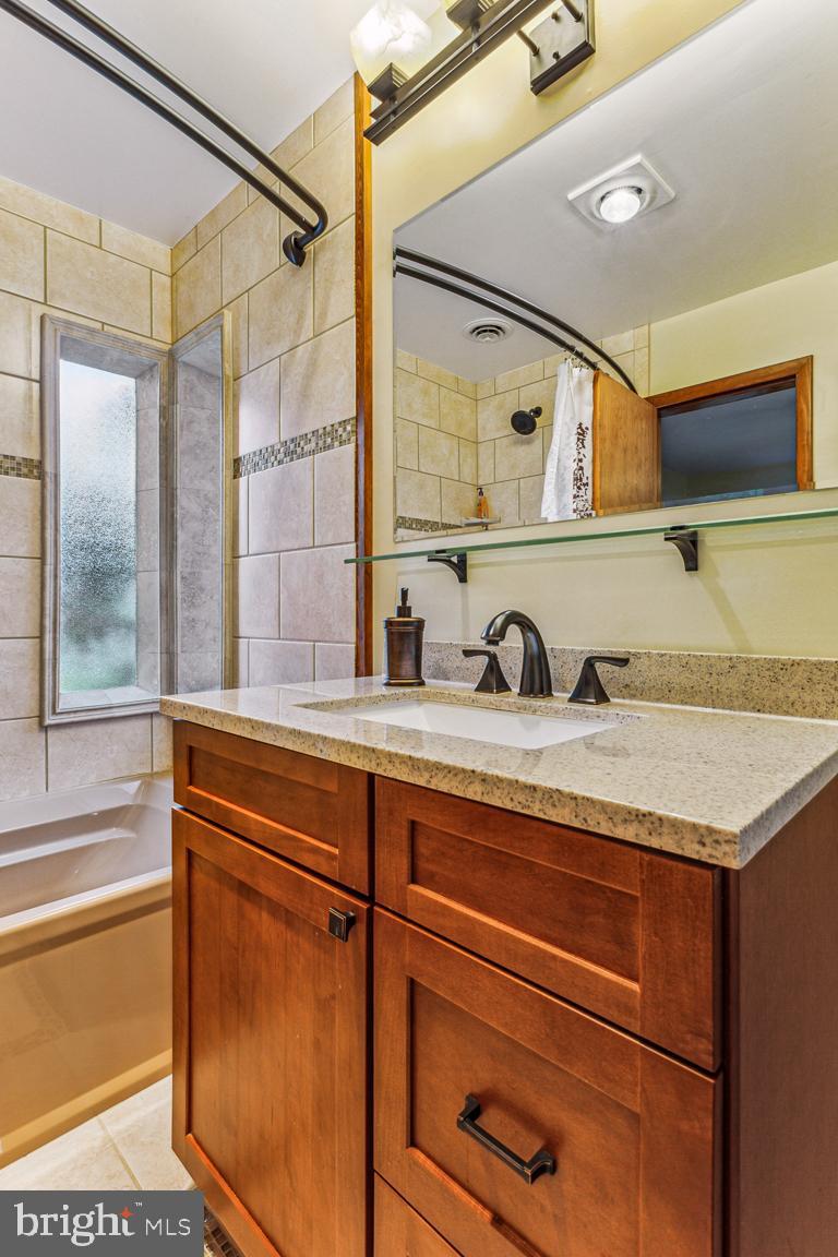 HERALD HARBOR - Residential