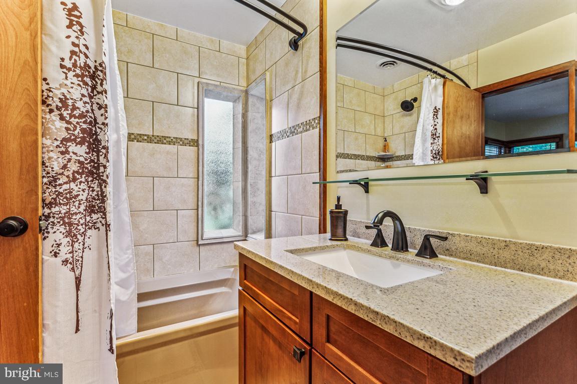 HERALD HARBOR - Residential