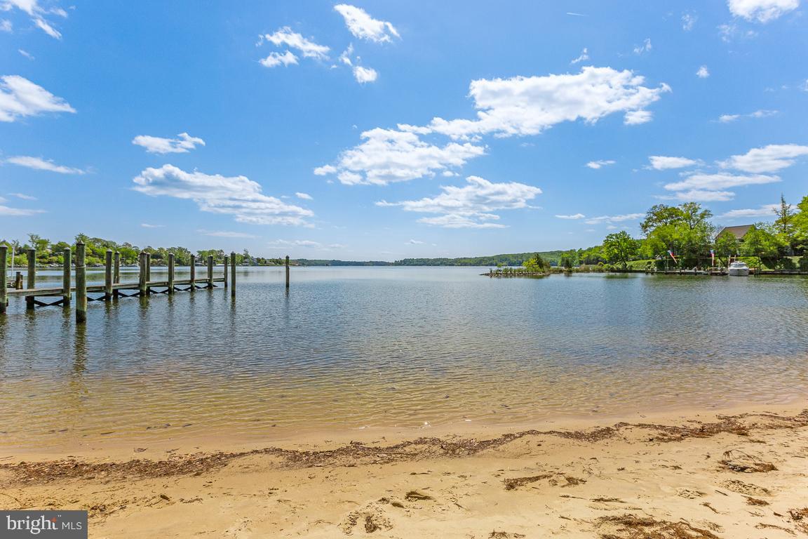 HERALD HARBOR - Residential