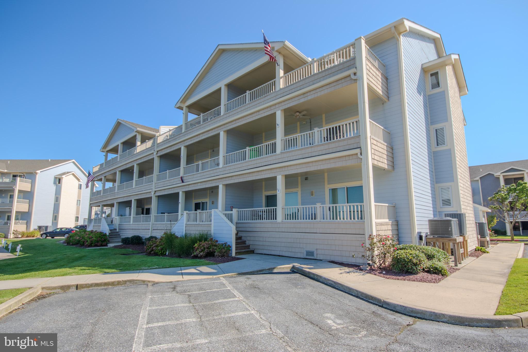 HERON HARBOUR - Residential