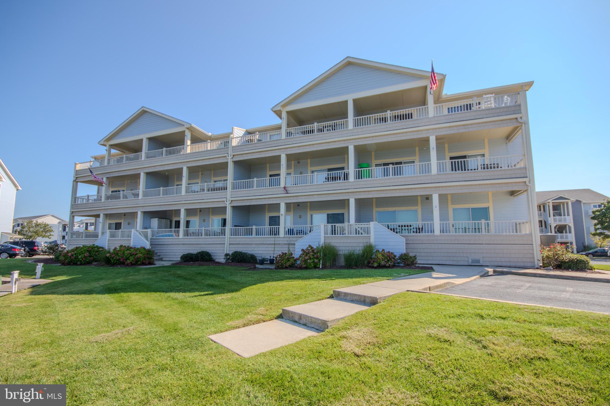 HERON HARBOUR - Residential