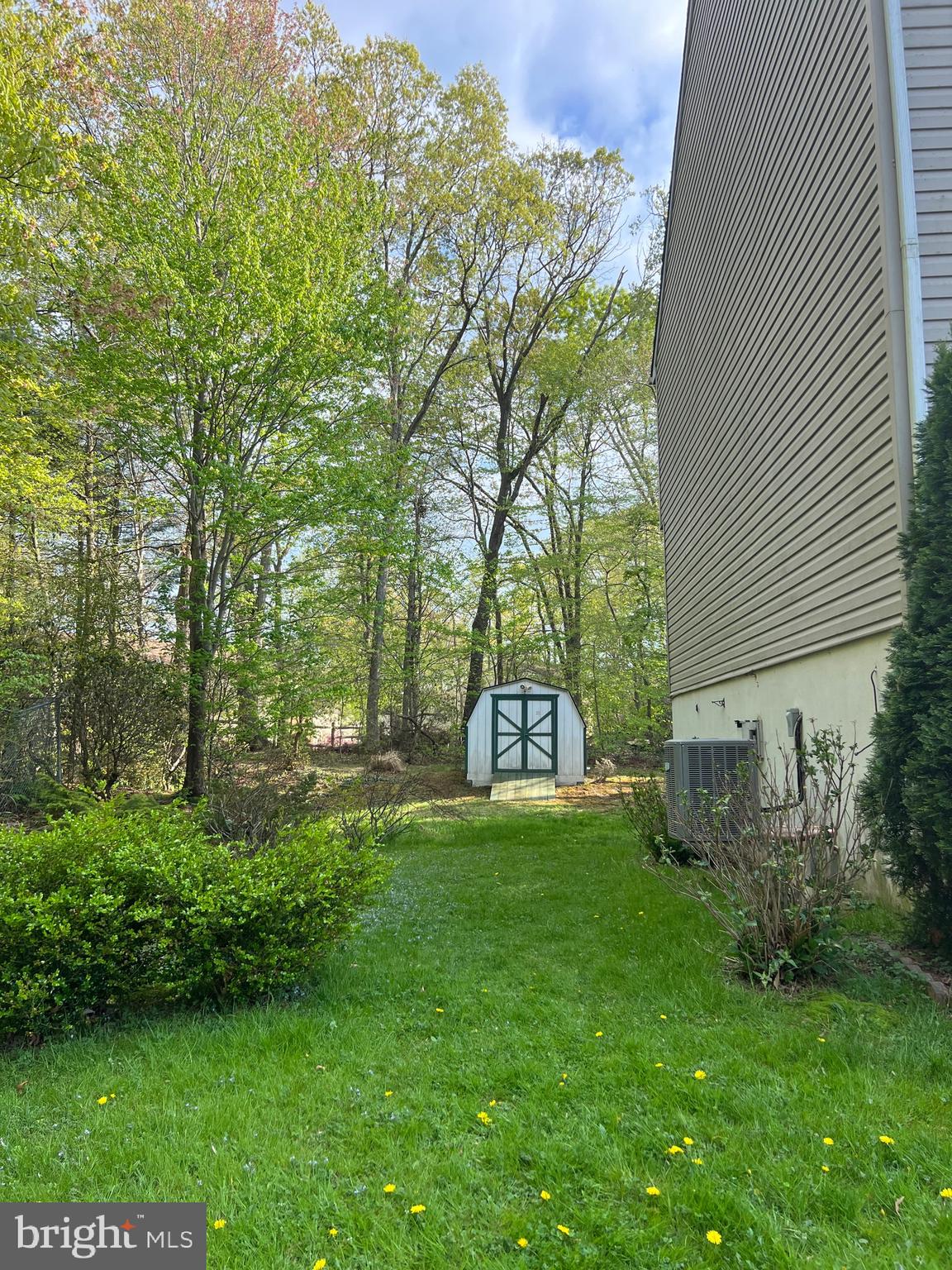 DUCK HARBOUR - Residential