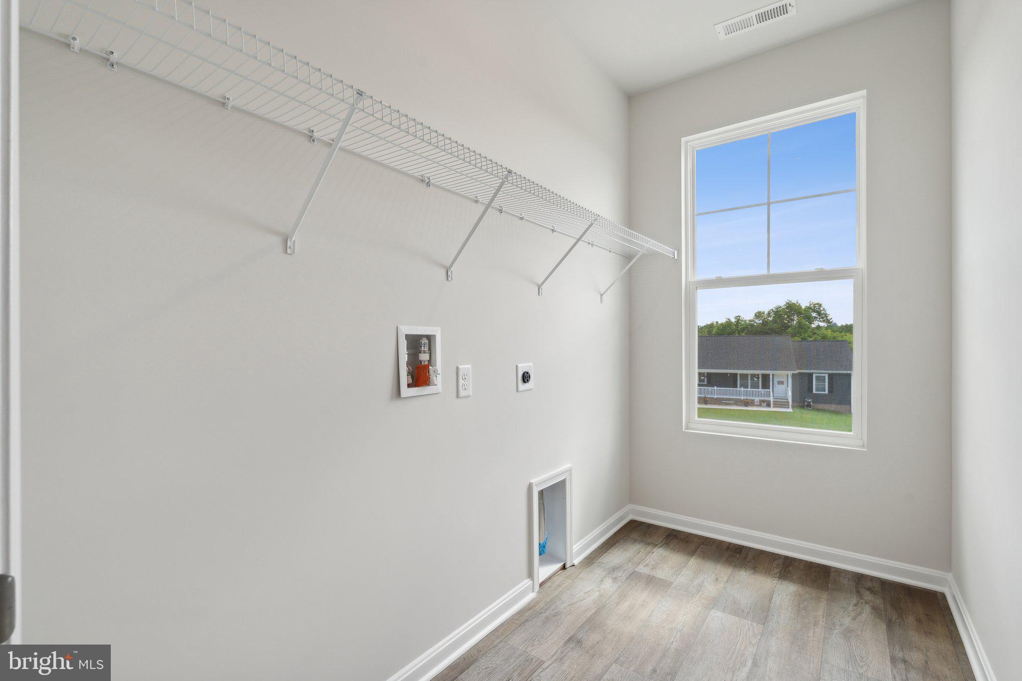 SPRING LAKES - Residential