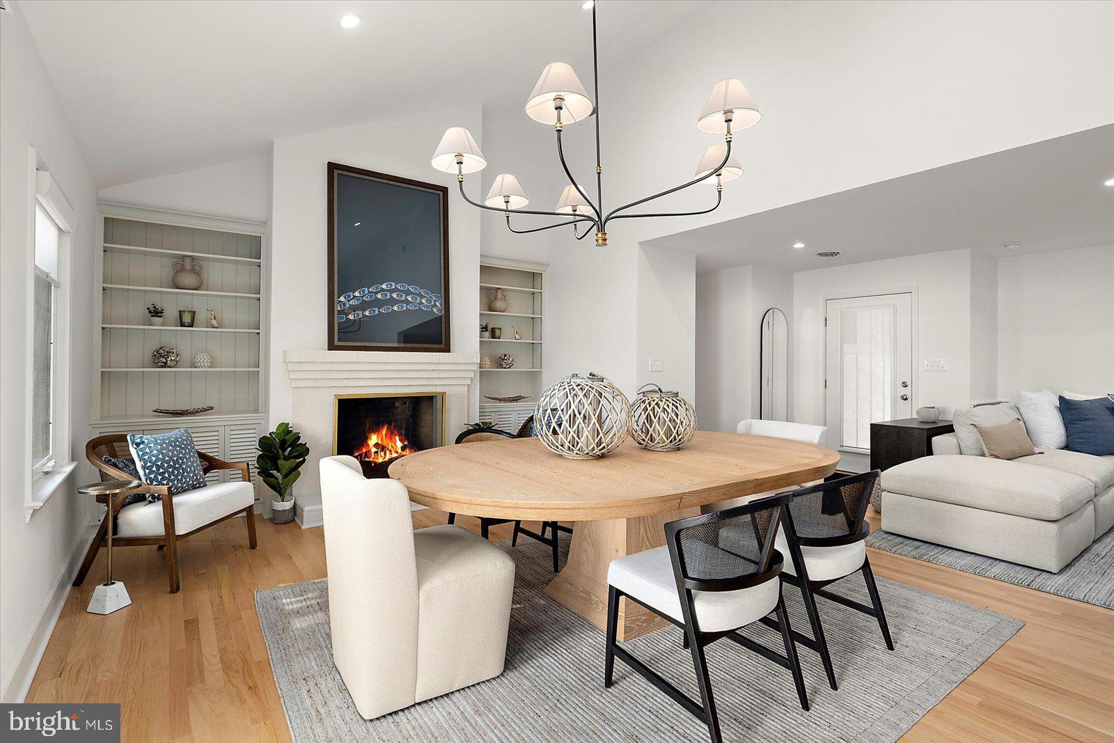 MOUNT PLEASANT - Residential