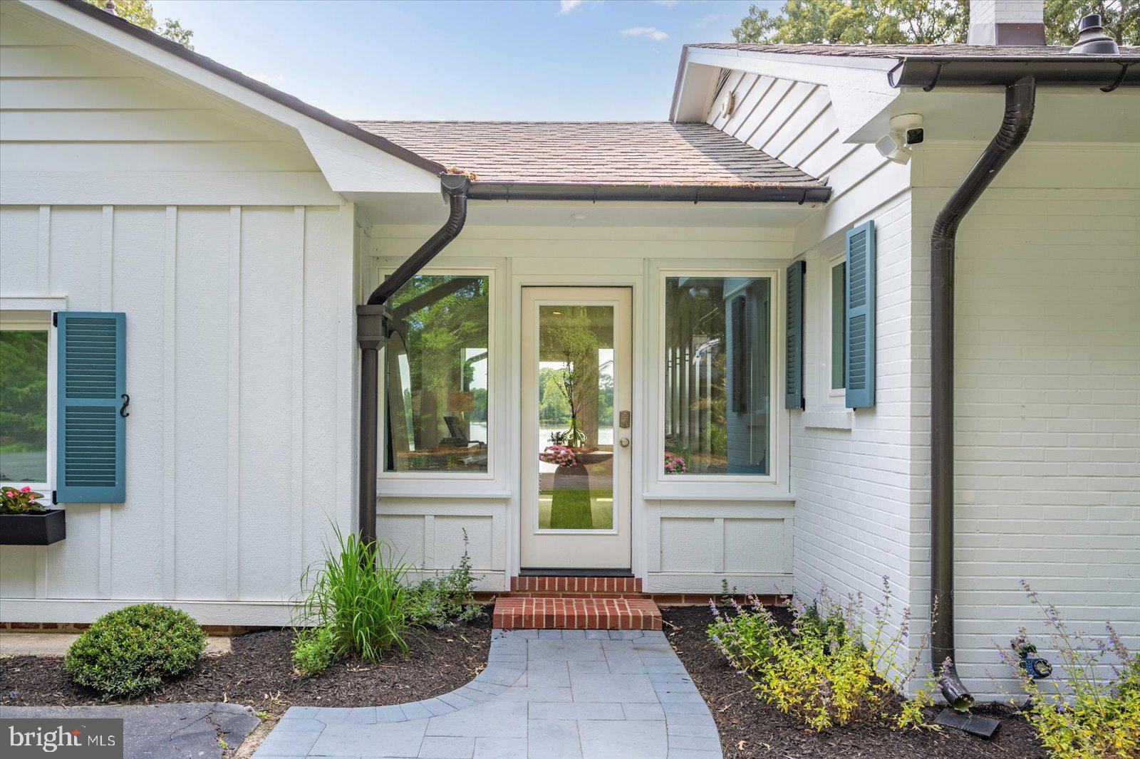 MOUNT PLEASANT - Residential