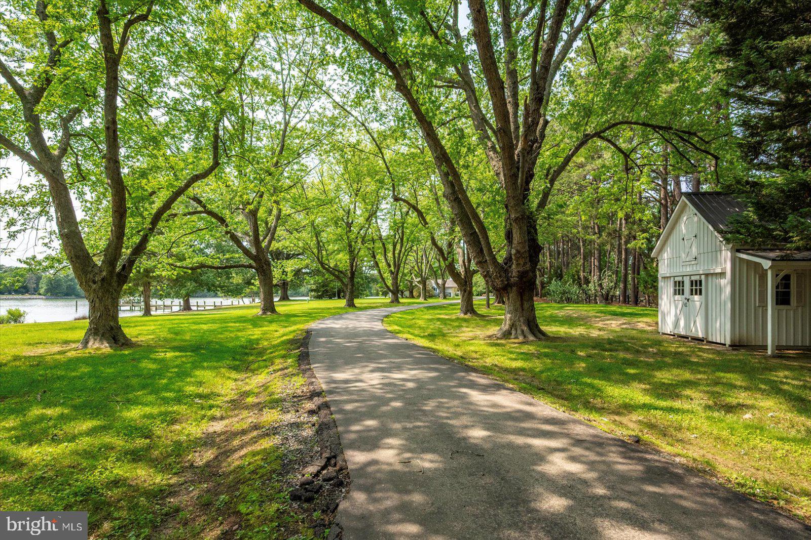 MOUNT PLEASANT - Residential