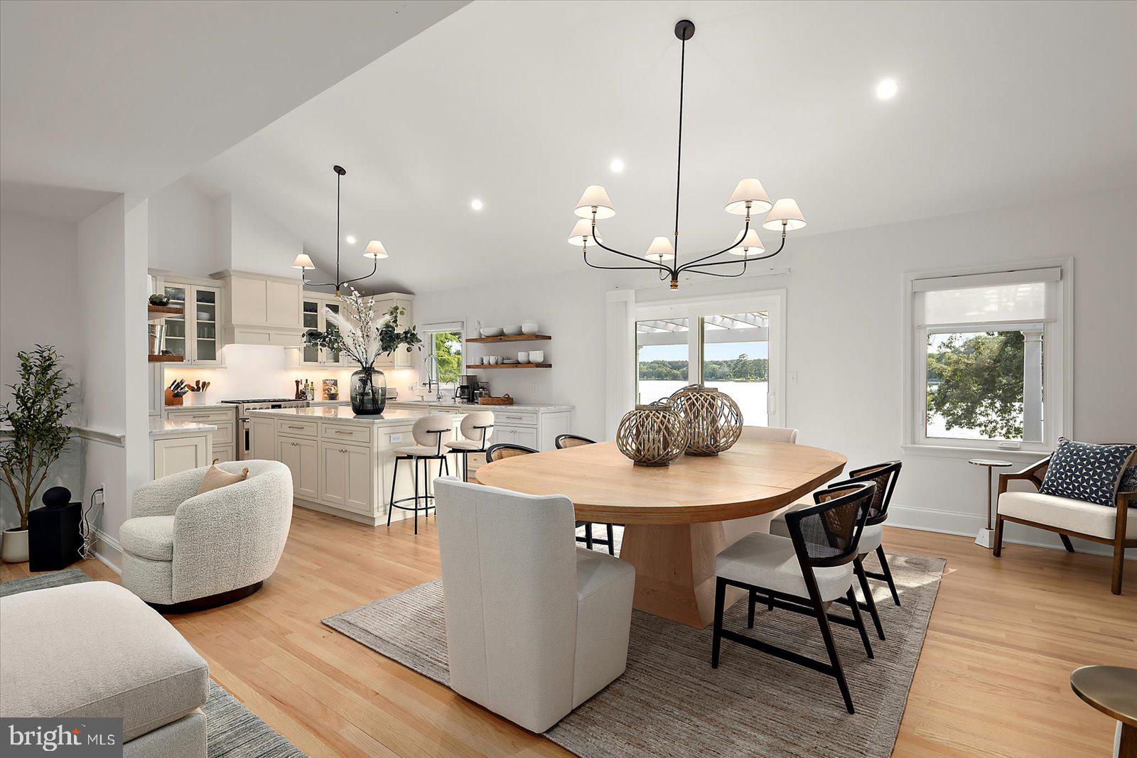 MOUNT PLEASANT - Residential