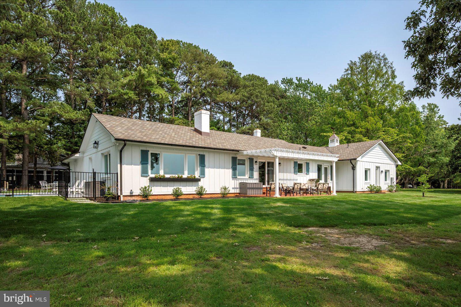 MOUNT PLEASANT - Residential