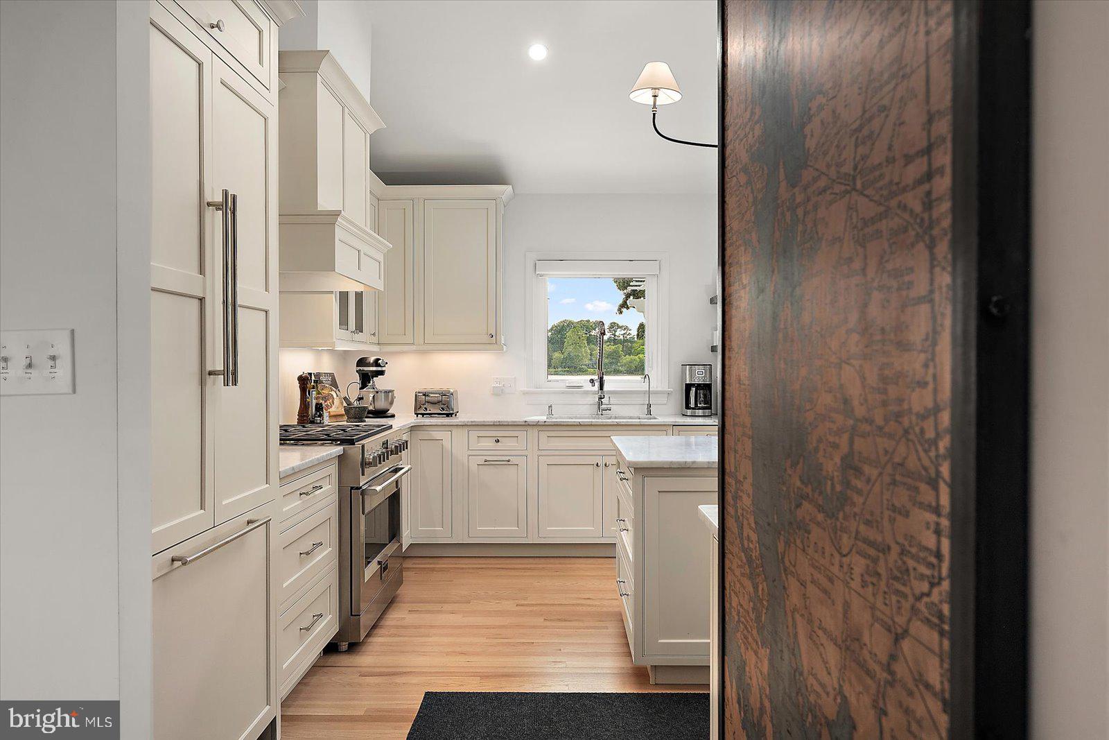 MOUNT PLEASANT - Residential