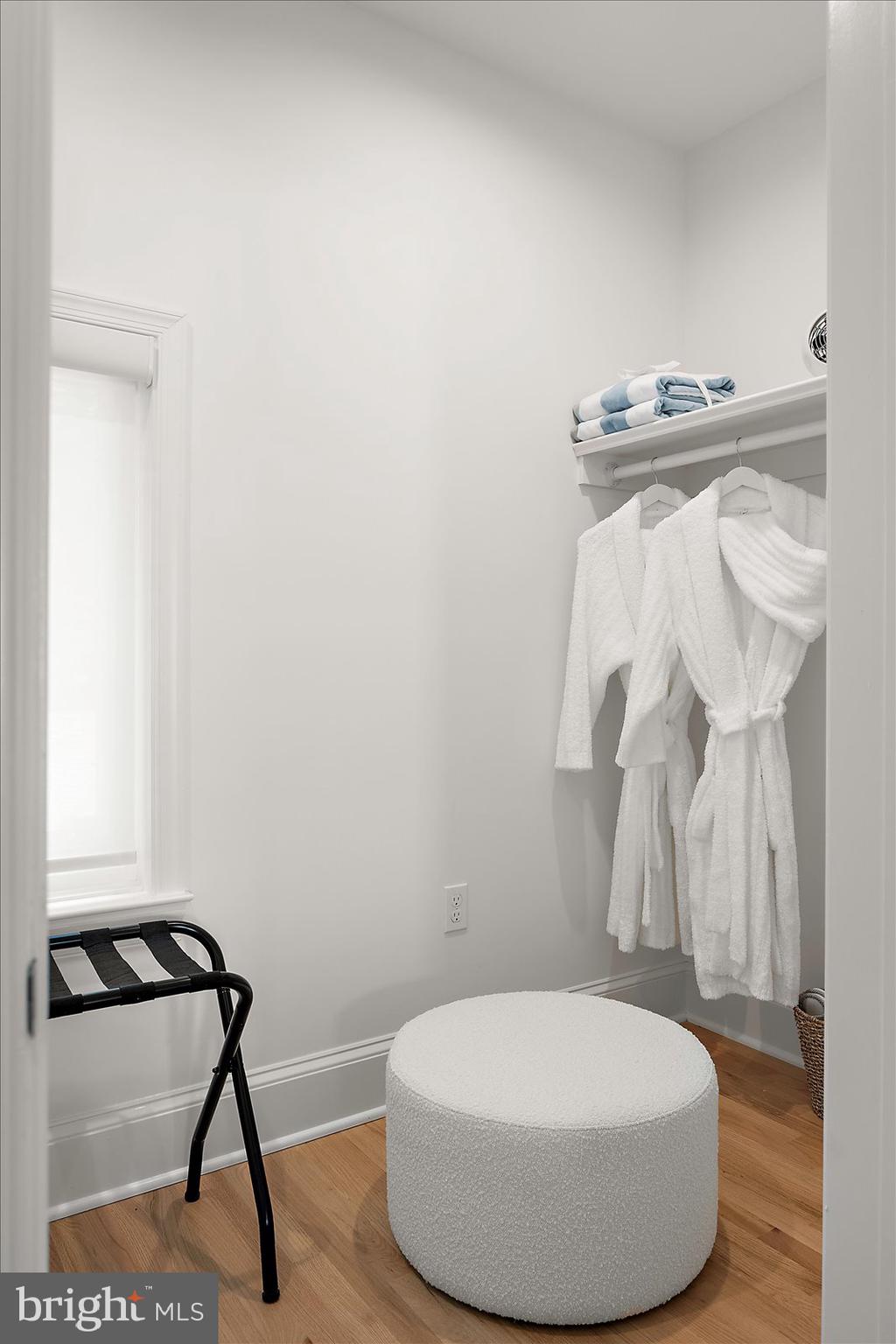 MOUNT PLEASANT - Residential