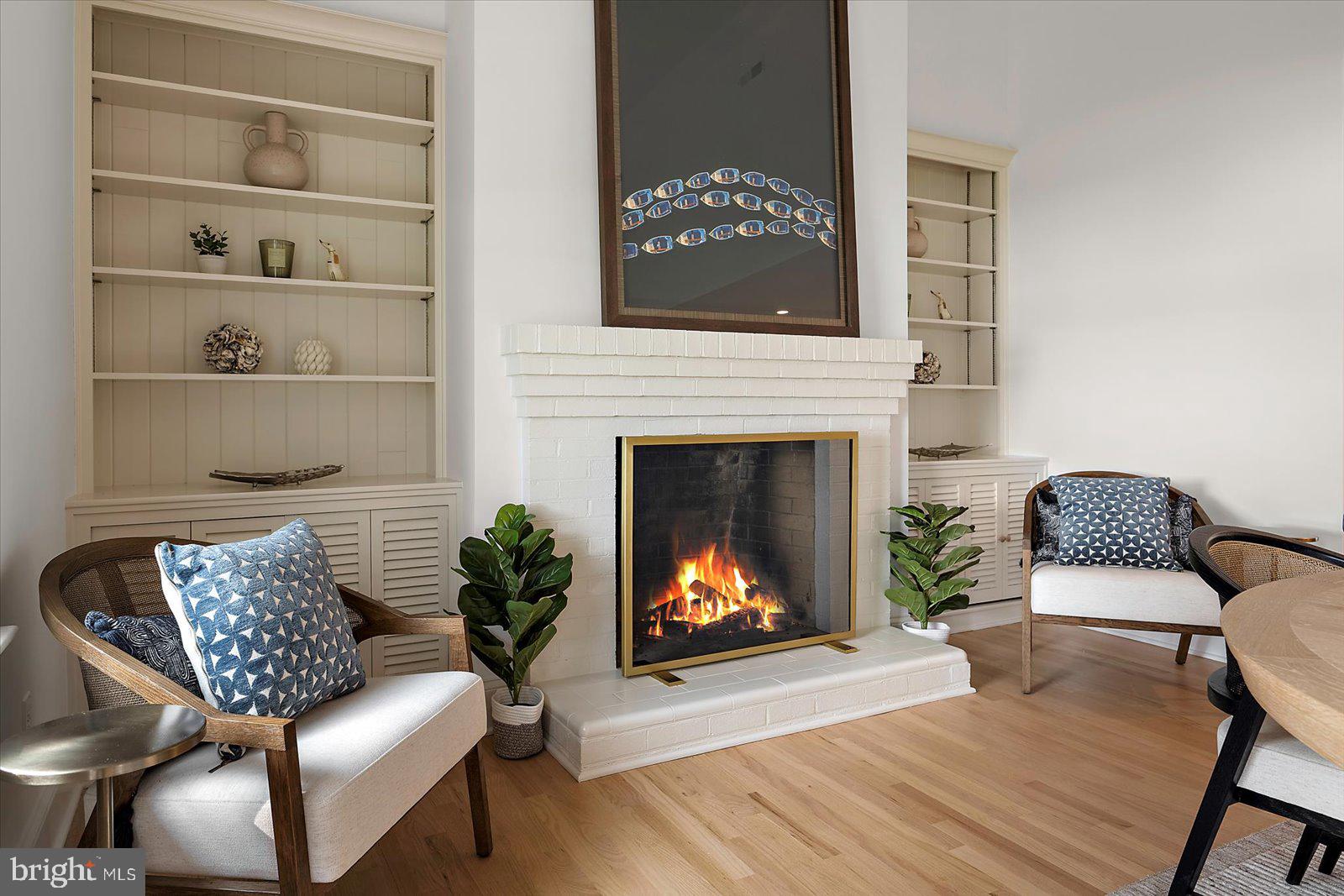 MOUNT PLEASANT - Residential