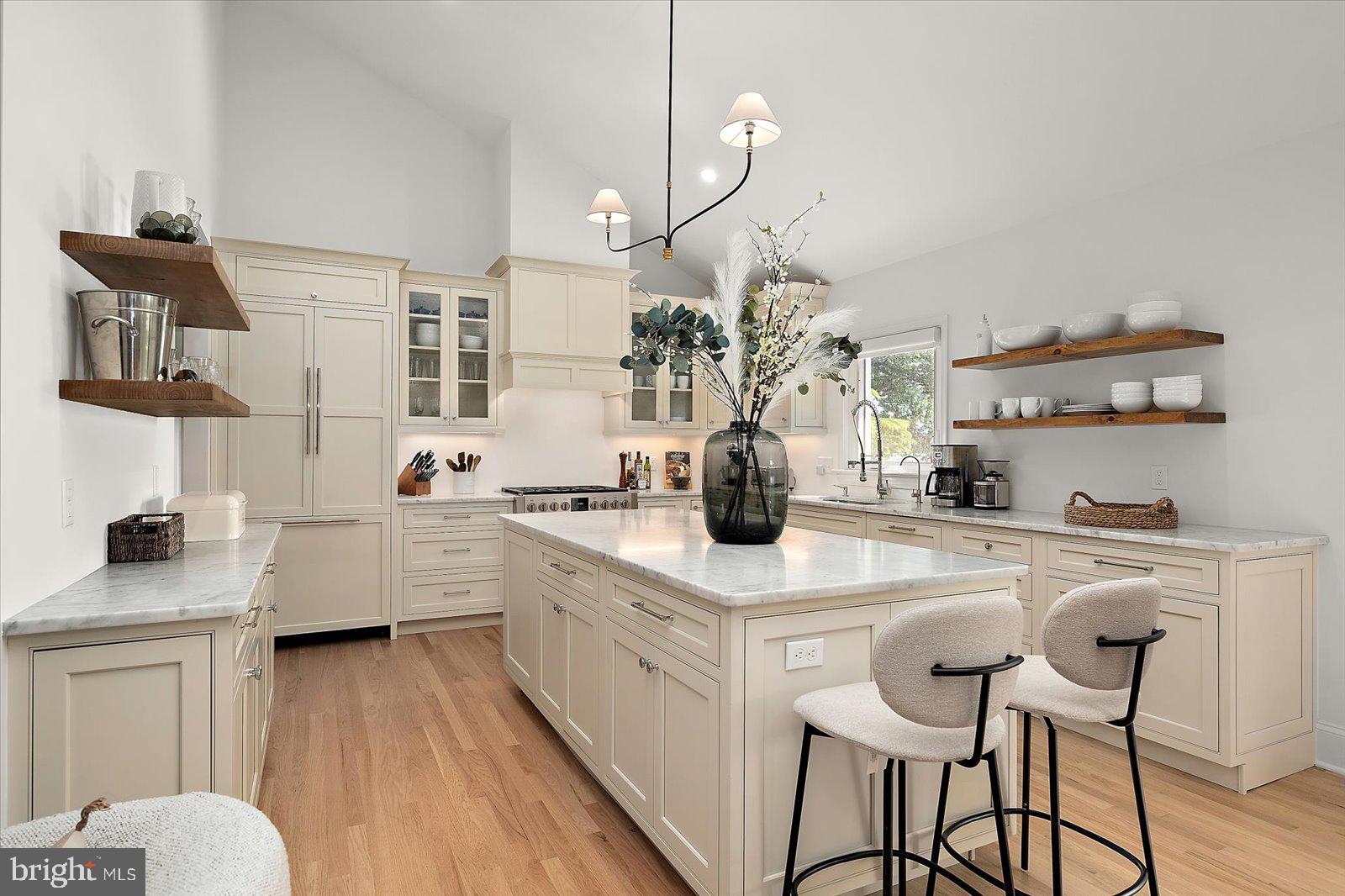 MOUNT PLEASANT - Residential