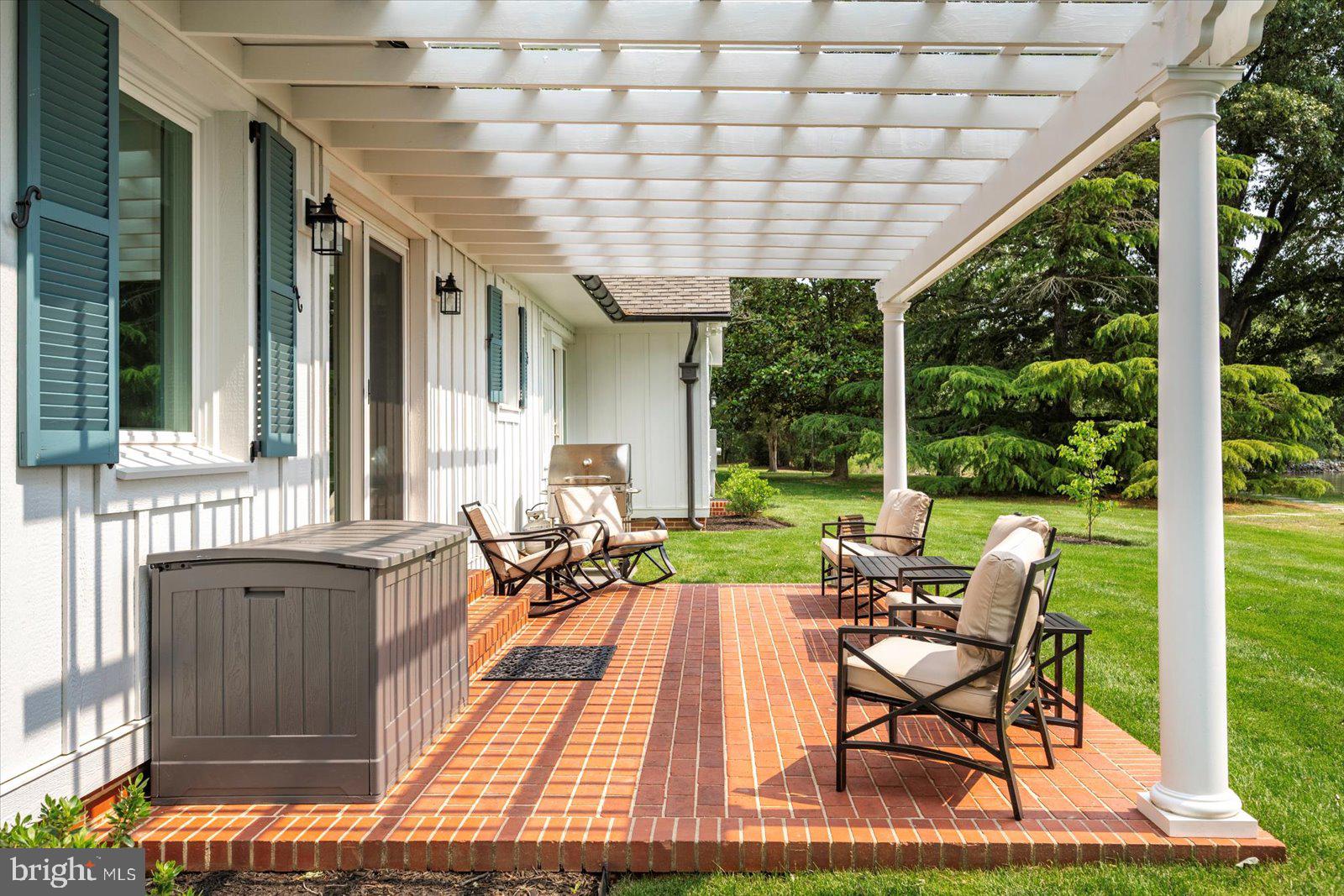 MOUNT PLEASANT - Residential