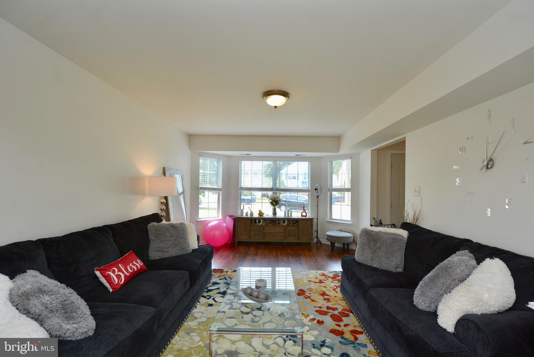 ST CHARLES DORCHESTER - Residential