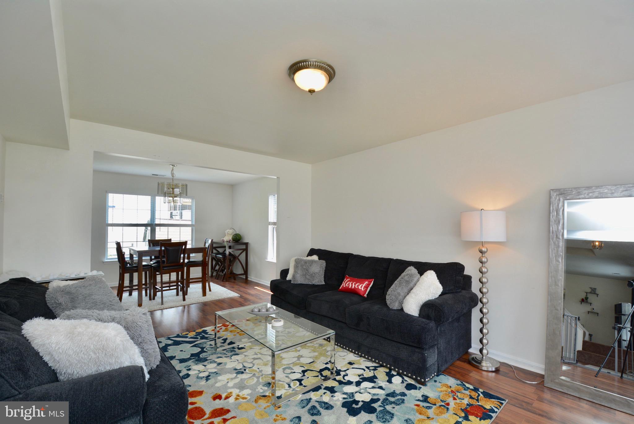 ST CHARLES DORCHESTER - Residential