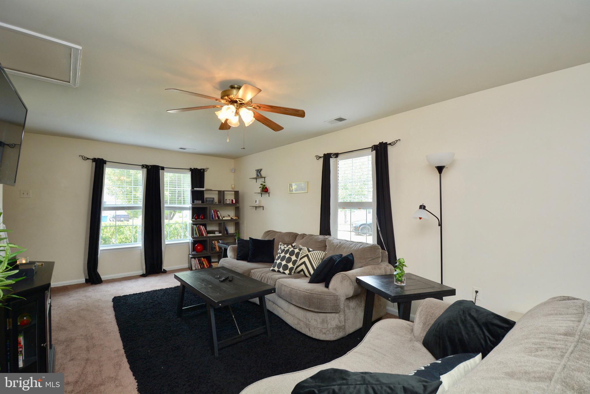 ST CHARLES DORCHESTER - Residential