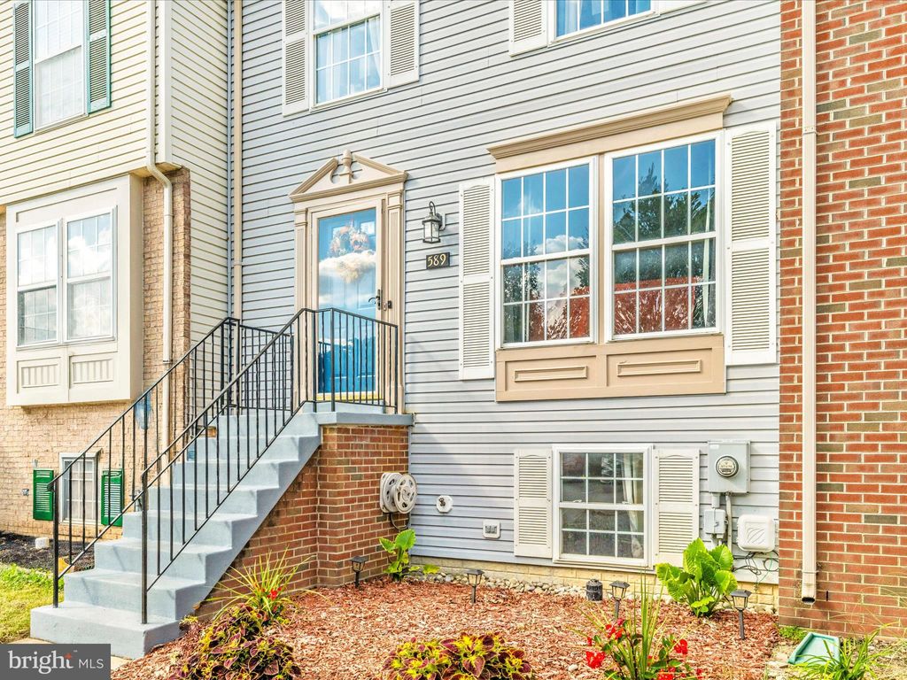 Photo of 589 Primus Court, FREDERICK, MD 21703 (MLS # MDFR2070260)