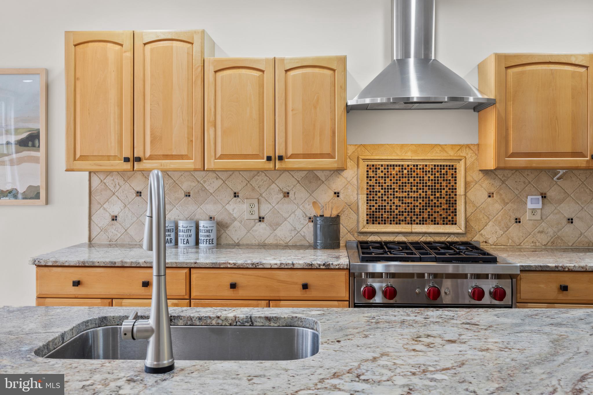 MEREDITH HOMES - Residential