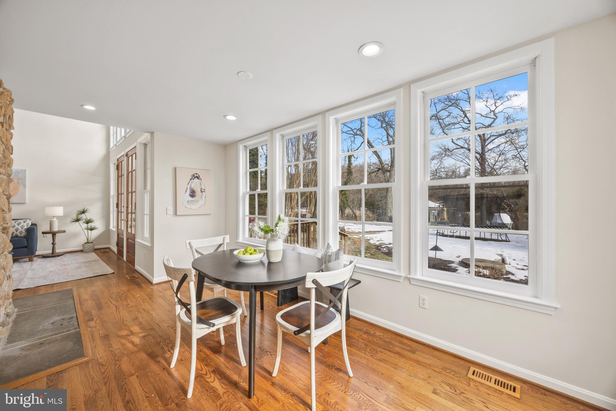 MEREDITH HOMES - Residential